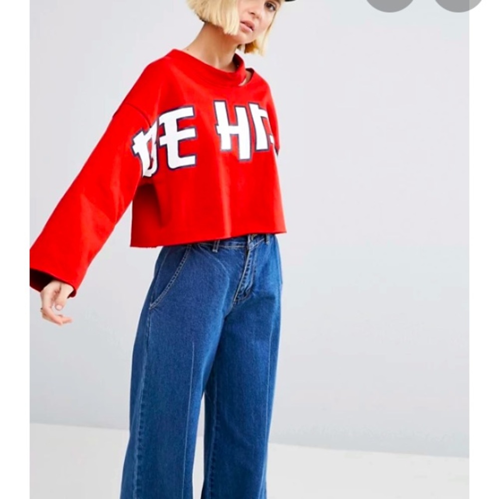 Stylenanda cropped sweatshirt